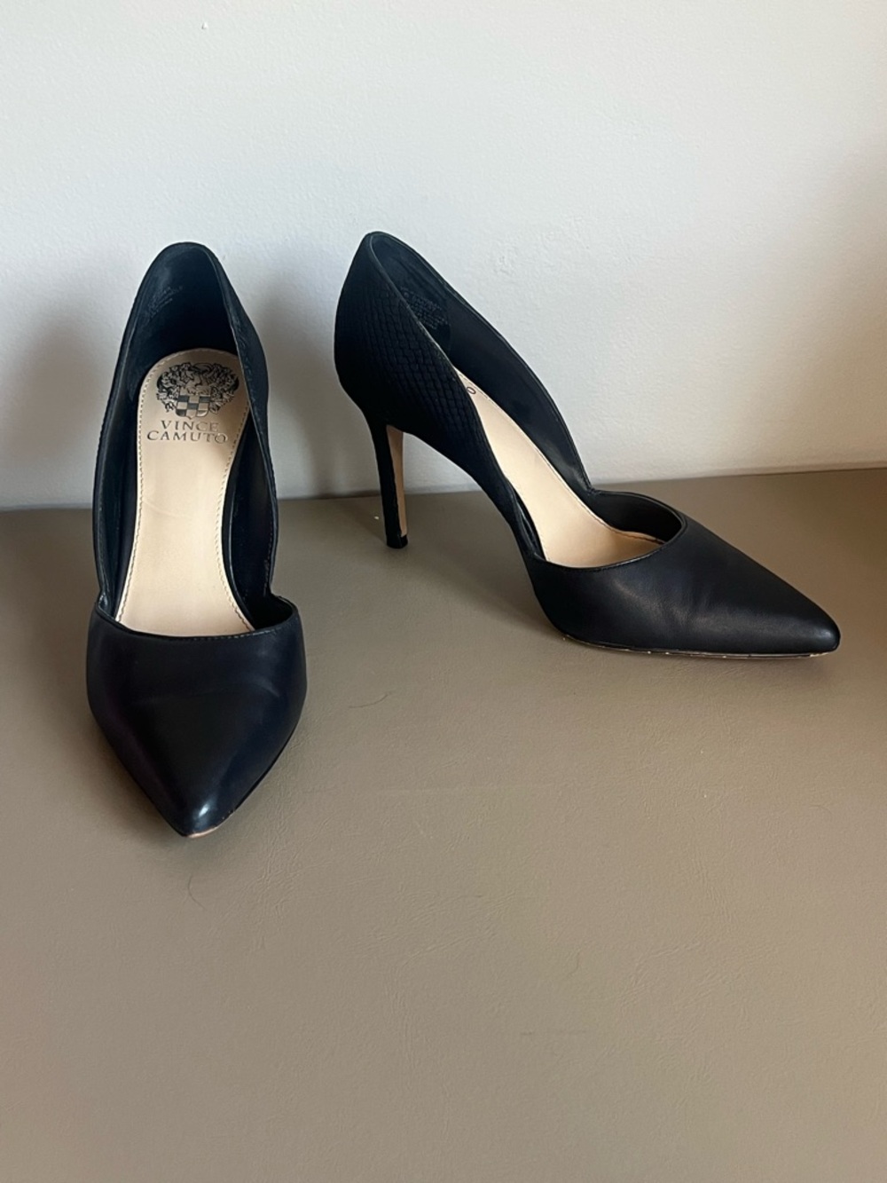 Vince Camuto Black Pointed-Toe Stiletto Pumps
